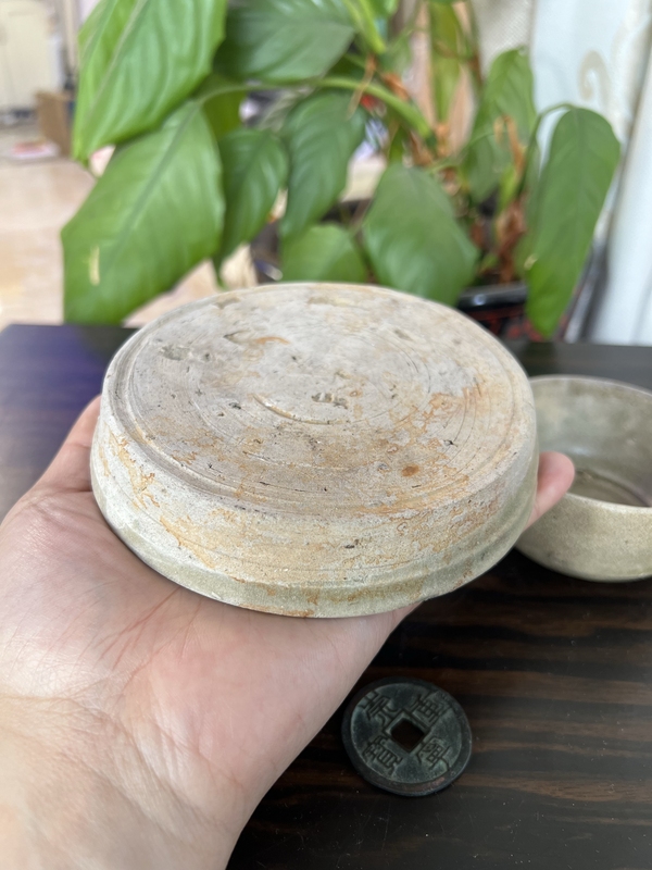古玩陶瓷魏晉南北朝越窯青瓷杯和托拍賣，當(dāng)前價格6800元
