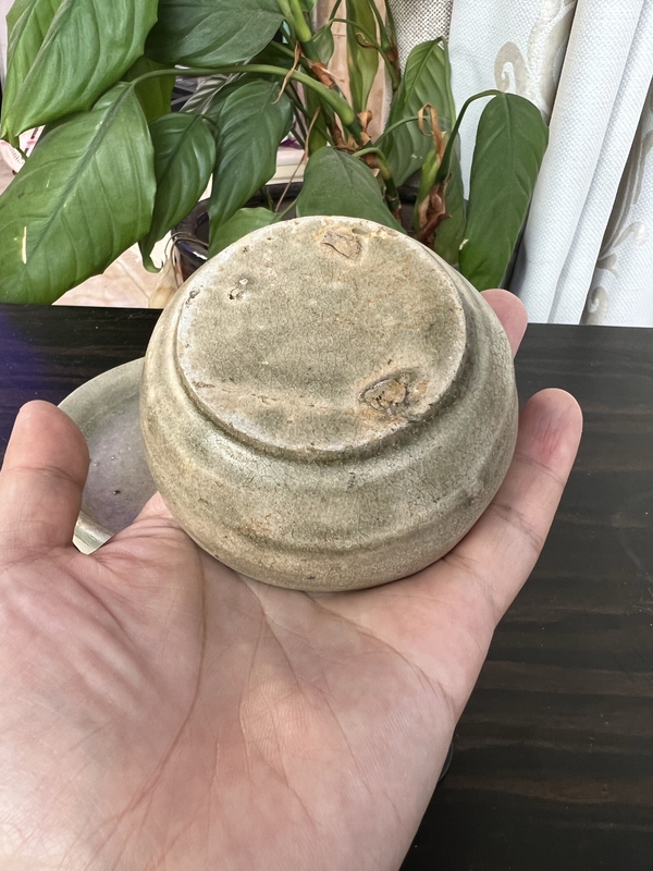 古玩陶瓷魏晉南北朝越窯青瓷杯和托拍賣，當(dāng)前價格6800元
