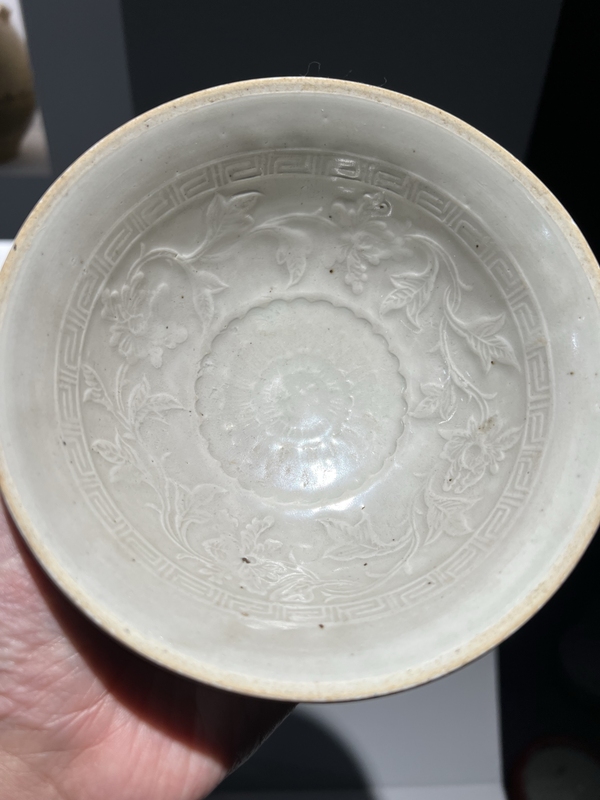 古玩陶瓷南宋青白釉花卉紋碗拍賣，當(dāng)前價格6800元