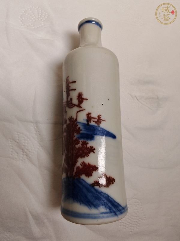 古玩陶瓷清中晚·青花釉里紅山水垂釣圖鼻煙壺 真品鑒賞圖