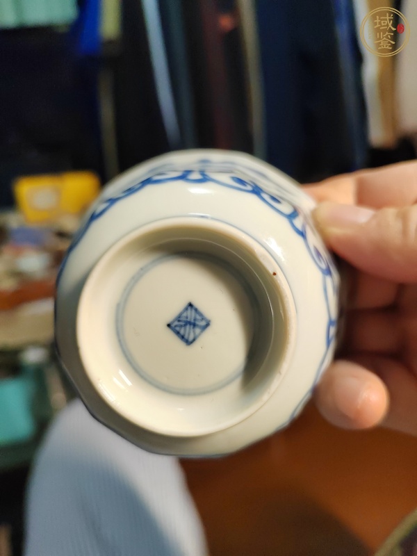 古玩陶瓷清康熙 青花花卉紋杯真品鑒賞圖