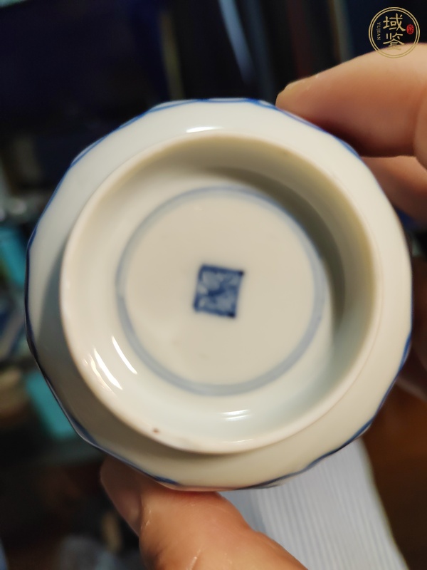 古玩陶瓷清康熙 青花花卉紋杯真品鑒賞圖
