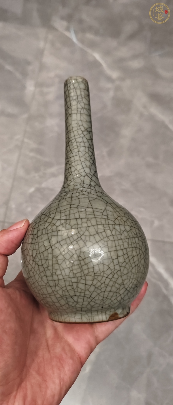 古玩陶瓷綠哥釉長頸瓶真品鑒賞圖