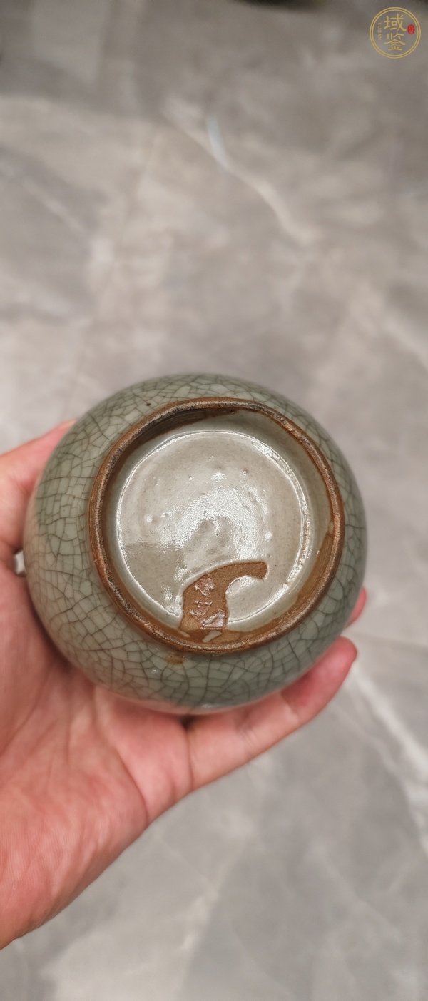 古玩陶瓷綠哥釉長頸瓶真品鑒賞圖