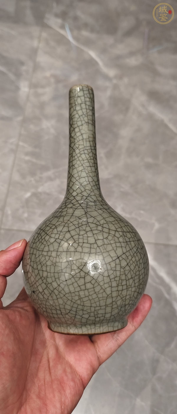 古玩陶瓷綠哥釉長頸瓶真品鑒賞圖
