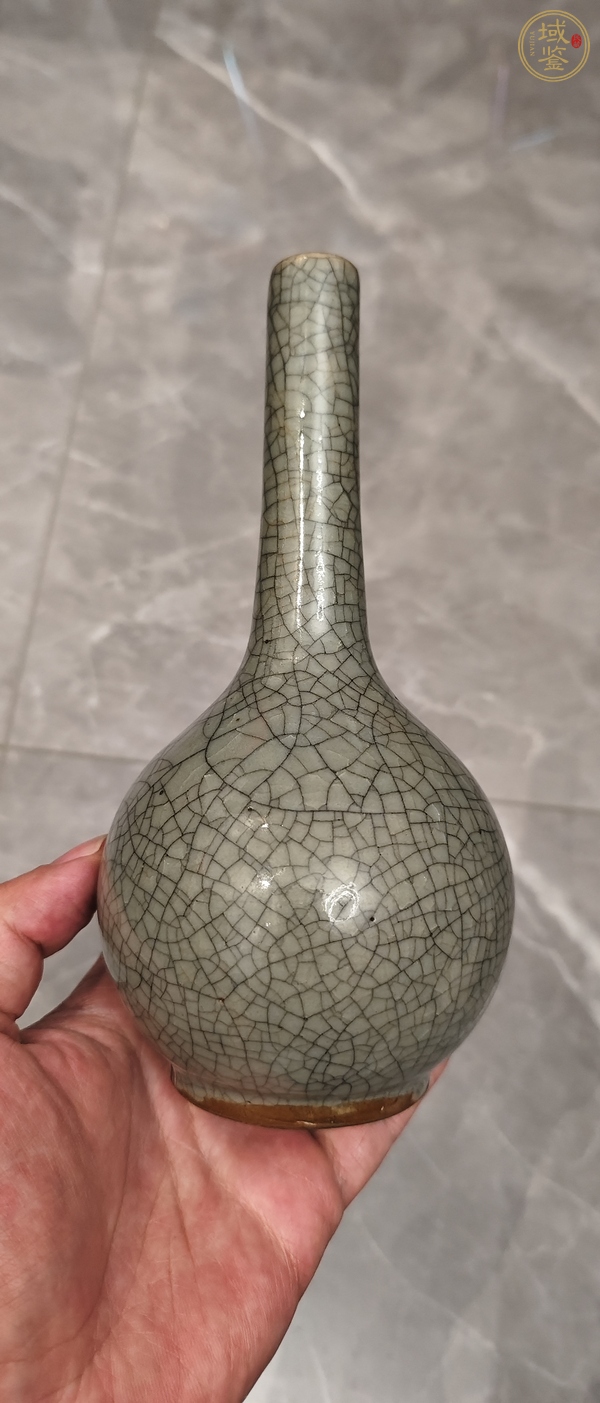 古玩陶瓷綠哥釉長頸瓶真品鑒賞圖