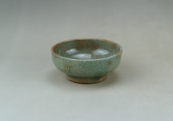 古玩陶瓷清中期.綠哥釉筆洗（文房雅器）拍賣，當前價格231元