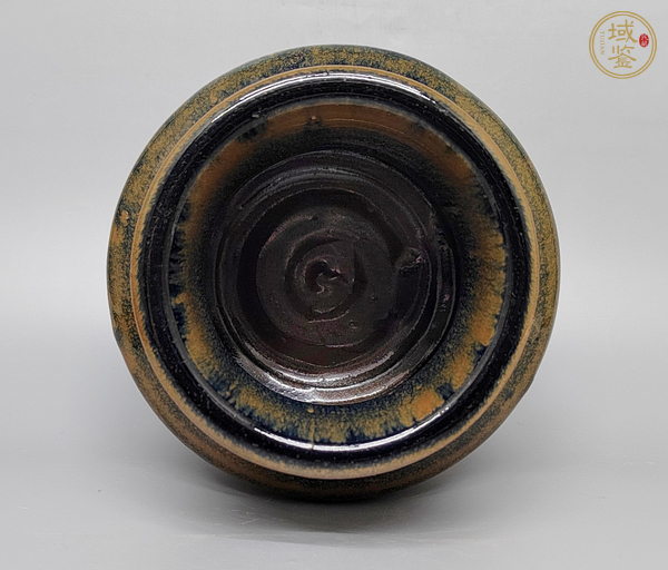 古玩陶瓷窯變黑釉高領(lǐng)罐真品鑒賞圖