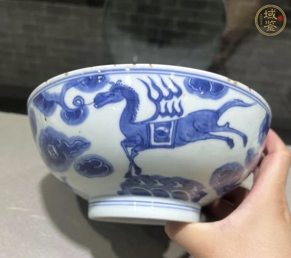 古玩陶瓷青花龍馬精神圖碗真品鑒賞圖
