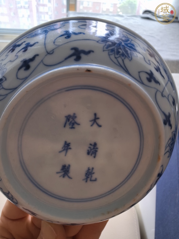 古玩陶瓷青花纏枝蓮盤真品鑒賞圖