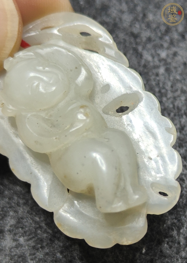 古玩玉器和田玉雕“童子”掛件真品鑒賞圖