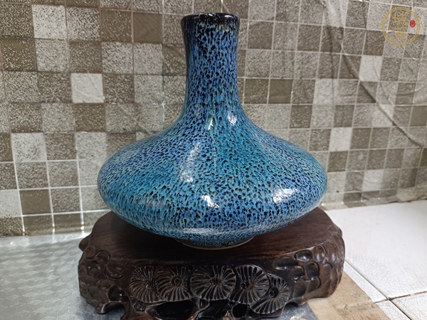 古玩陶瓷鈞釉荸薺瓶真品鑒賞圖