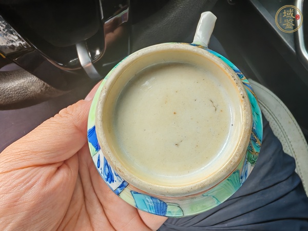 古玩陶瓷廣彩人物故事紋茶杯真品鑒賞圖