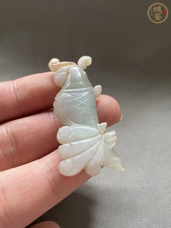 古玩翡翠雕“魚形”掛件真品鑒賞圖