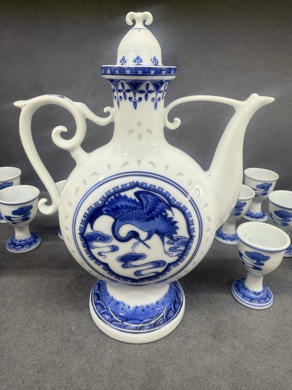 古玩陶瓷青花團鳳玲瓏瓷壺一套拍賣，當前價格68000元