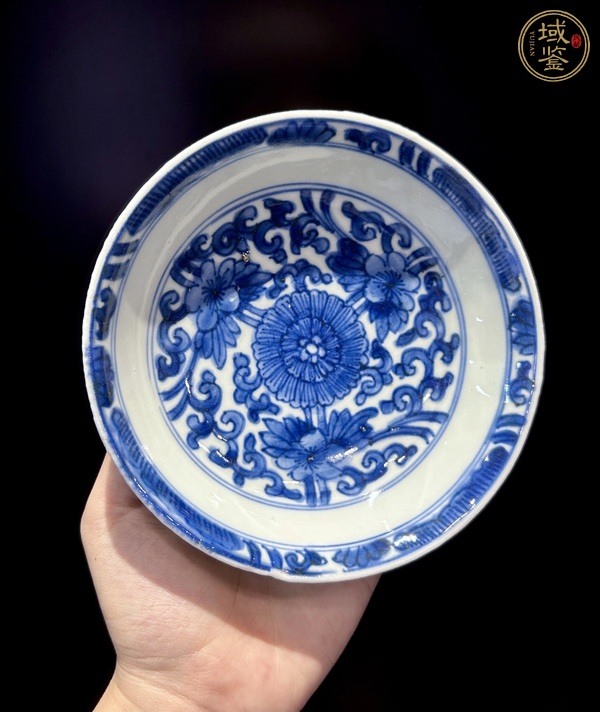 古玩陶瓷康熙青花花卉盤(pán)真品鑒賞圖