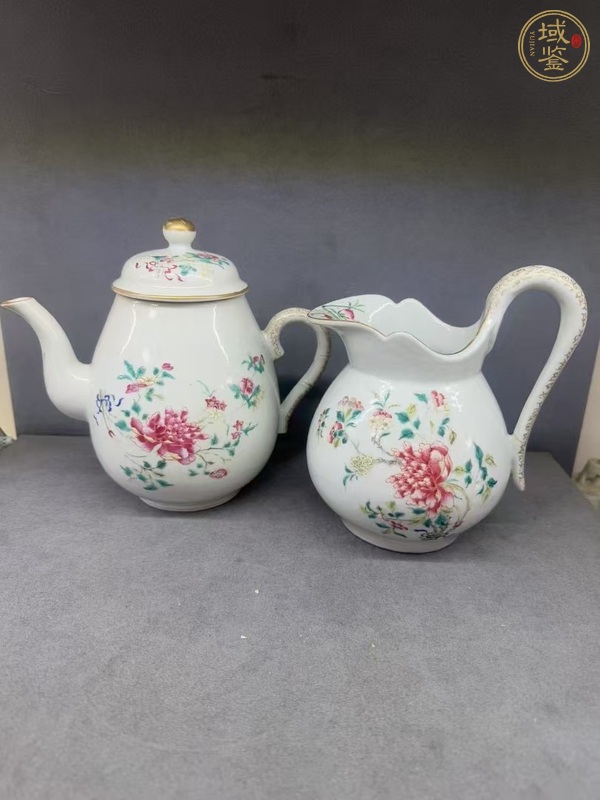 古玩陶瓷粉彩執(zhí)壺真品鑒賞圖