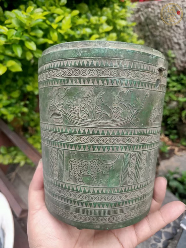 古玩銅器明代仿古風格儲貝器真品鑒賞圖