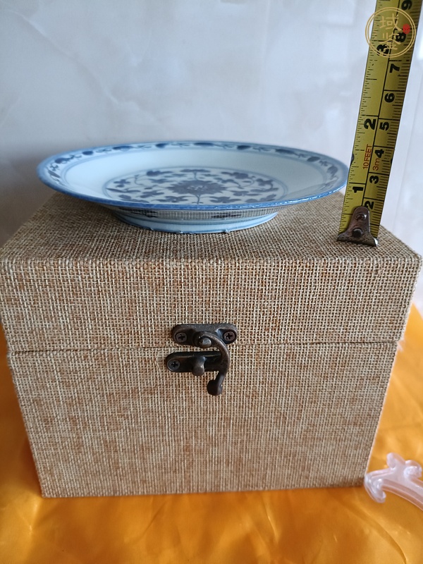 古玩陶瓷清乾隆青花纏枝花卉紋盤真品鑒賞圖