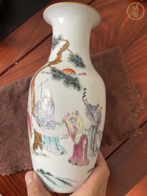 古玩陶瓷五老觀太極粉彩瓶真品鑒賞圖