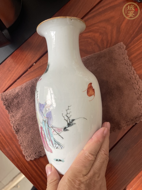 古玩陶瓷五老觀太極粉彩瓶真品鑒賞圖