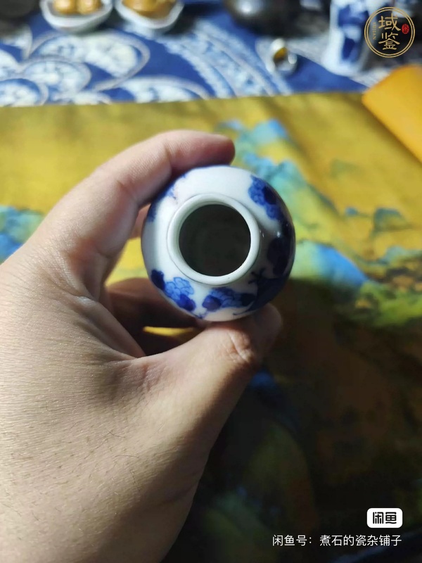 古玩陶瓷晚清青花小瓶真品鑒賞圖