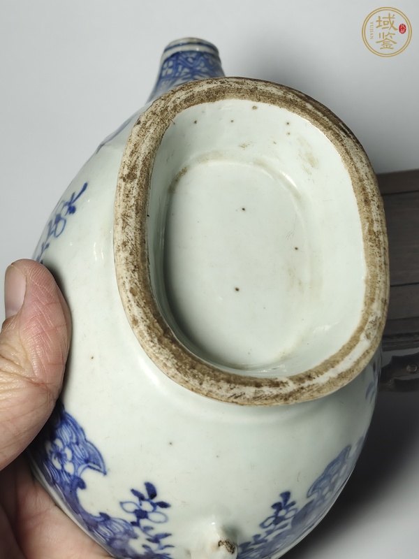 古玩陶瓷清中期青花把杯真品鑒賞圖
