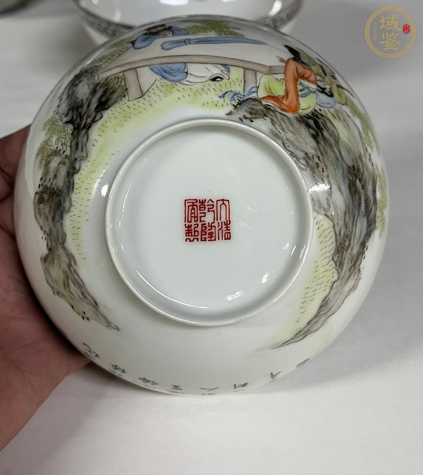 古玩陶瓷粉彩人物故事碗真品鑒賞圖