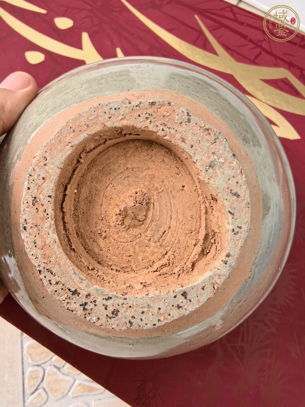 古玩陶瓷龍泉窯系青瓷碗真品鑒賞圖
