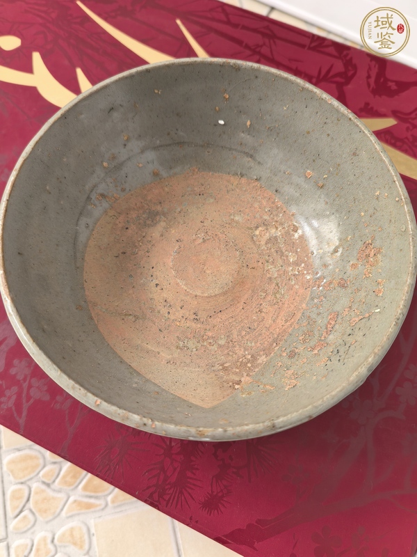 古玩陶瓷龍泉窯系青瓷碗真品鑒賞圖