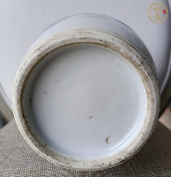 古玩陶瓷青花山水紋觀音瓶真品鑒賞圖