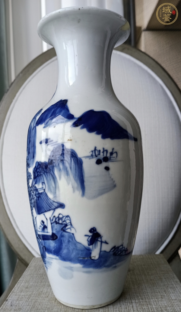古玩陶瓷青花山水紋觀音瓶真品鑒賞圖