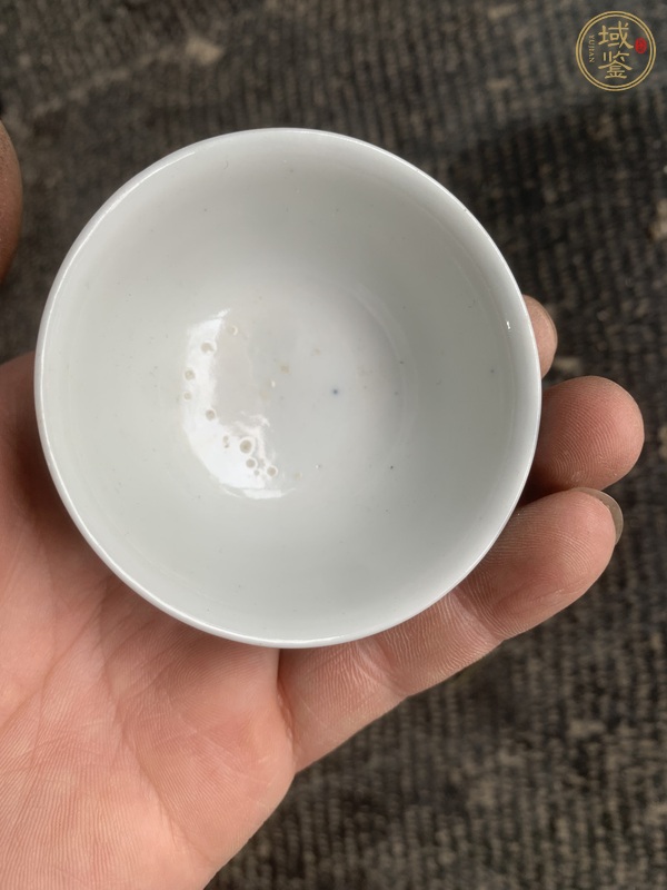 古玩陶瓷青花夔龍紋杯真品鑒賞圖