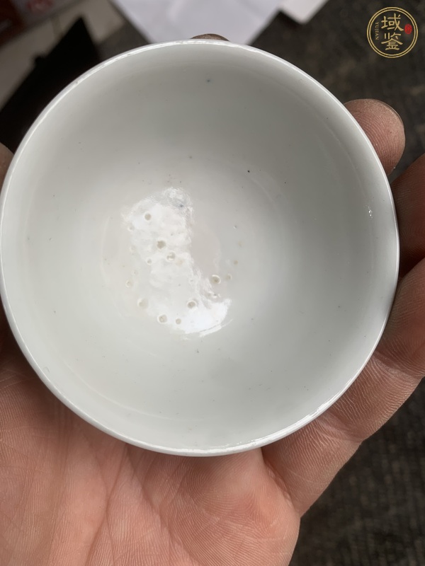 古玩陶瓷青花夔龍紋杯真品鑒賞圖
