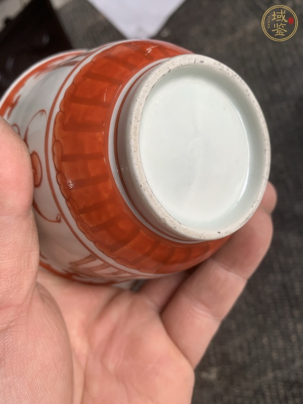 古玩陶瓷礬紅彩福壽紋杯真品鑒賞圖
