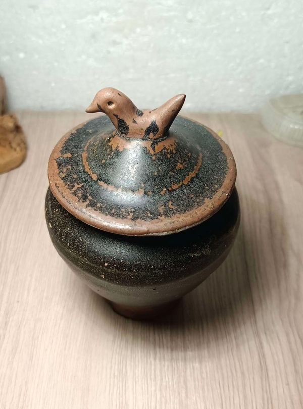 古玩陶瓷南宋.贛州窯飛鳥(niǎo)罐 (館藏級(jí))拍賣(mài)，當(dāng)前價(jià)格999元