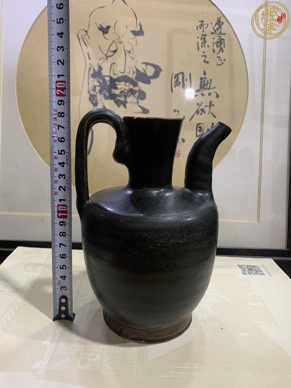 古玩陶瓷北宋耀州窯黑釉執壺真品鑒賞圖