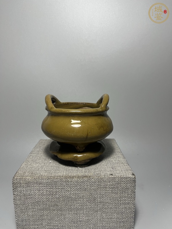 古玩褐釉三足鳳眼香爐真品鑒賞圖