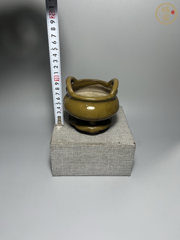 古玩陶瓷褐釉三足鳳眼香爐真品鑒賞圖