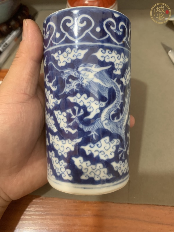古玩陶瓷青花留白龍紋筆筒真品鑒賞圖