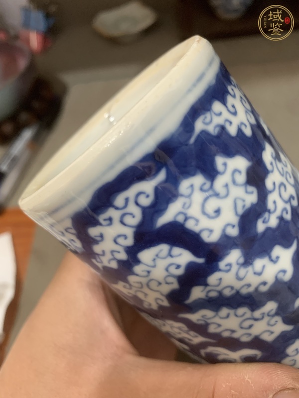 古玩陶瓷青花留白龍紋筆筒真品鑒賞圖