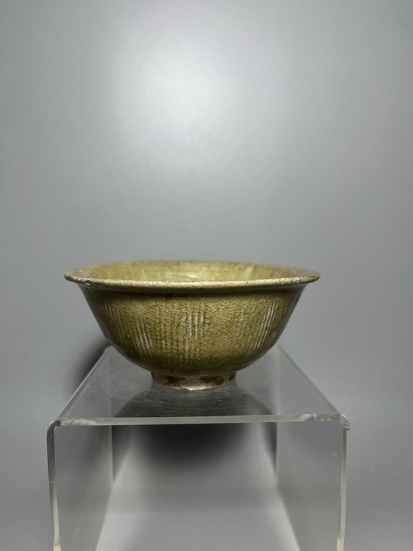 古玩陶瓷北宋金村窯刻花紋碗拍賣，當(dāng)前價(jià)格800元