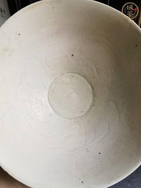 古玩陶瓷青白釉刻花斗笠碗真品鑒賞圖
