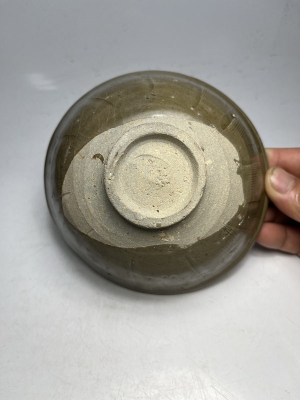 古玩陶瓷（宋代）青釉刻花茶碗（有不錯的收藏價）拍賣，當前價格0元