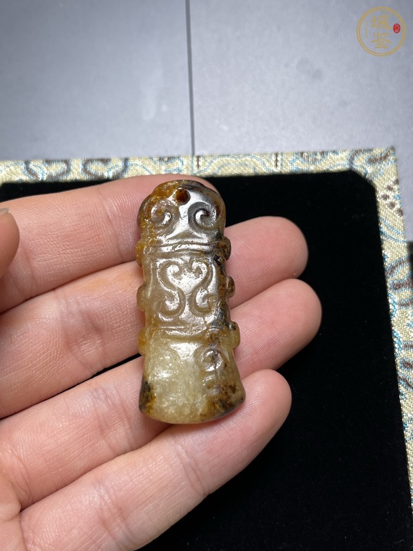 古玩玉器地方玉雕“斧形墜”真品鑒賞圖