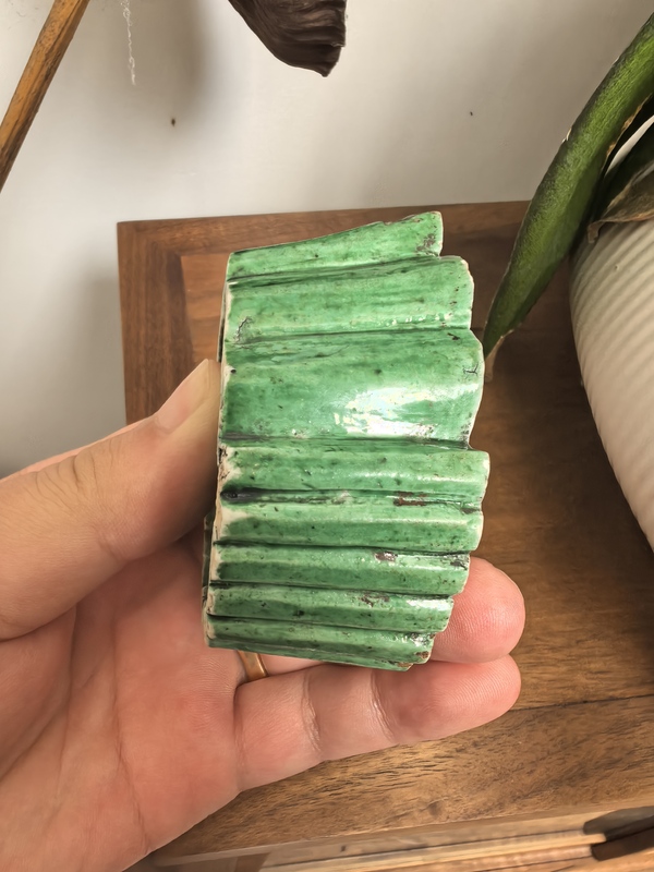 古玩陶瓷晚清粉彩蝴蝶型筆插拍賣，當(dāng)前價(jià)格1500元