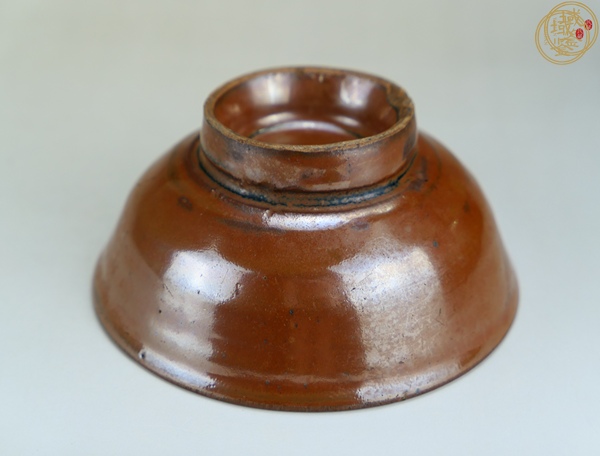 古玩明代紫金釉高足碗真品鑒賞圖