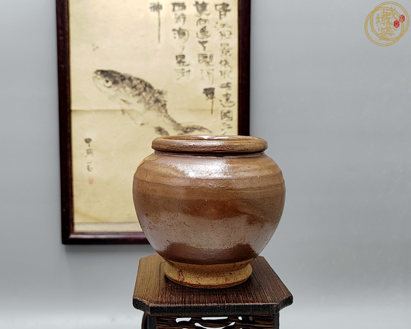 古玩陶瓷金元時期紅釉罐真品鑒賞圖