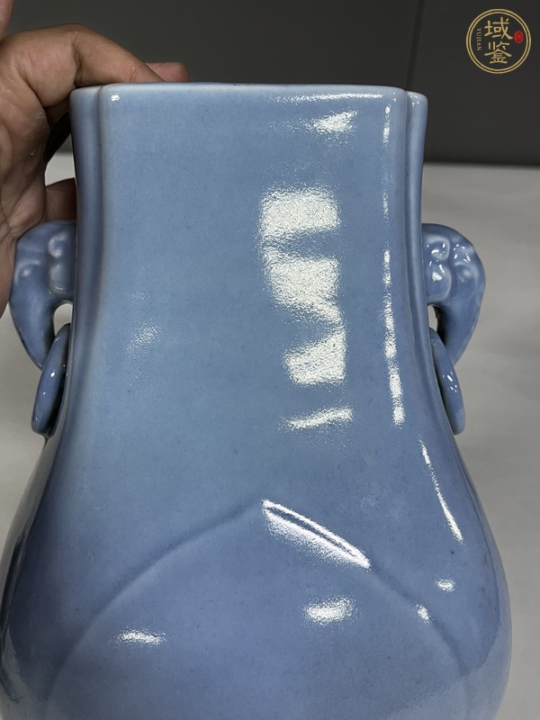 古玩陶瓷天藍釉象耳瓶真品鑒賞圖