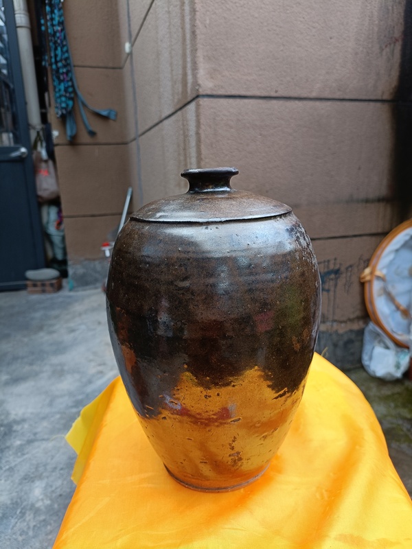 古玩陶瓷館藏級精品元末明初黑釉梅瓶(瓶中之王)拍賣，當(dāng)前價格1880元
